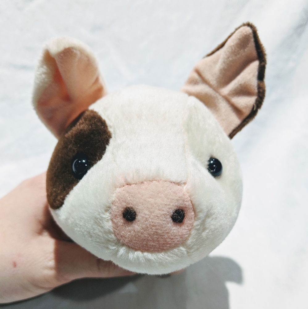 Cute "Pretty Britz" Stuffed Pig from Japan